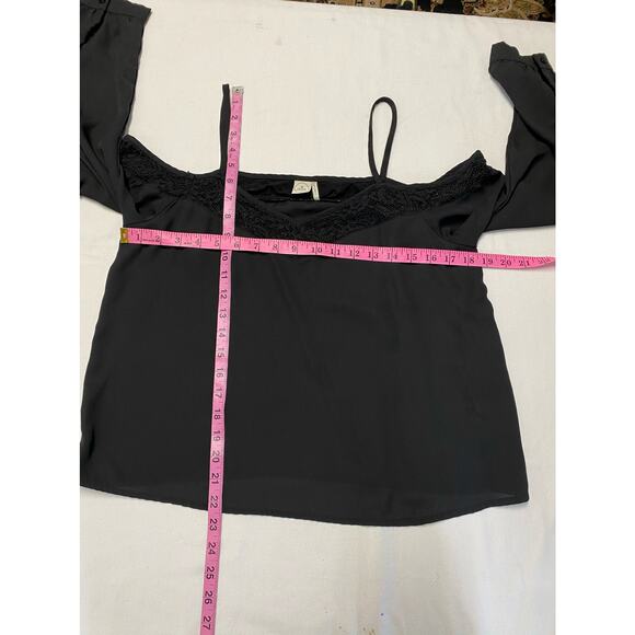 paper crane off shoulder blouse Top chiffon black sz m long sleeve - Picture 4 of 12